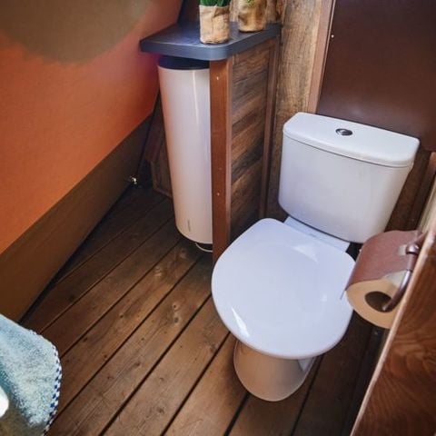 HÉBERGEMENT INSOLITE 4 personnes - Tipi NOMADE - 2 chambres avec sanitaires