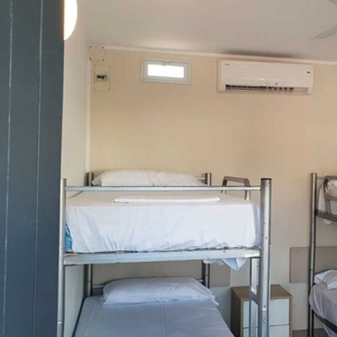 Kamer 4 personen - Cabines 4 (1R 4P)