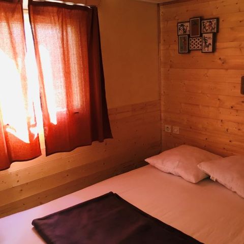 MOBILHOME 3 personnes - au calme