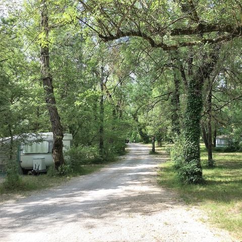 PARCELA - Parcela con electricidad 5A