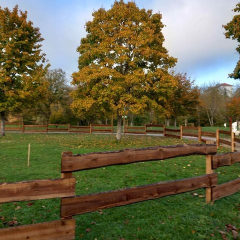 PLOT - cyclists, hikers, motorcyclists