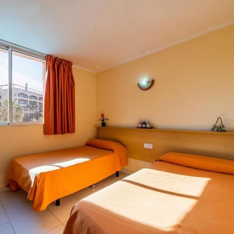 APARTMENT 4 people - A1 2/4 seats