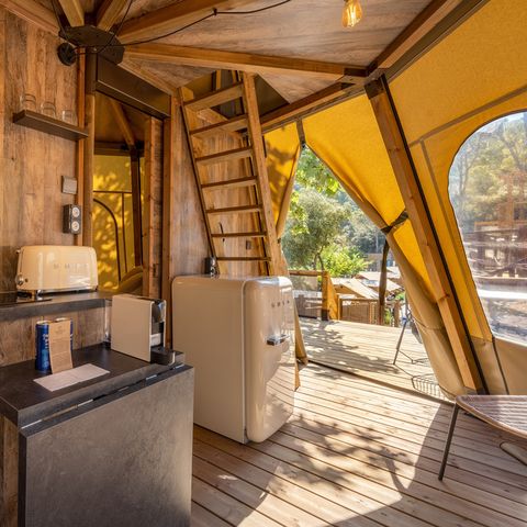 UNUSUAL ACCOMMODATION 4 people - Tipi Experience Lodge