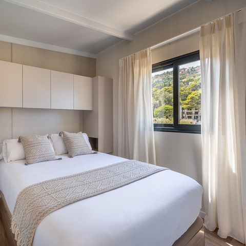 Bungalow 2 persons - Family Lodge - 1 Stay - Half Board