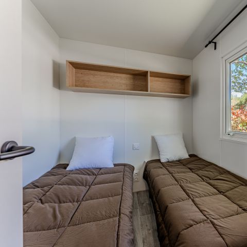 Mobile home 6 persons - 3 bedroom mobile home sleeps 6 without air conditioning