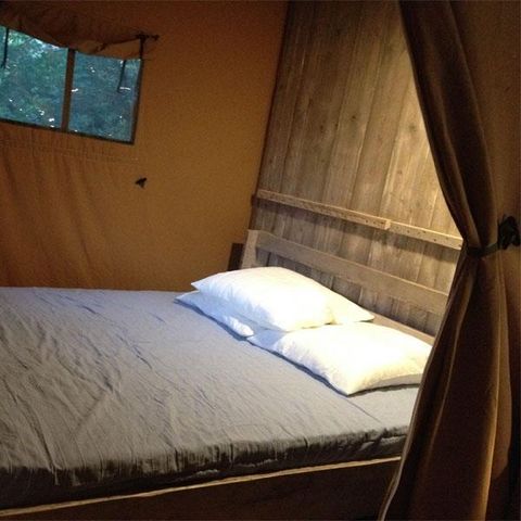 CANVAS AND WOOD TENT 5 people - Lodge Luxury Tent