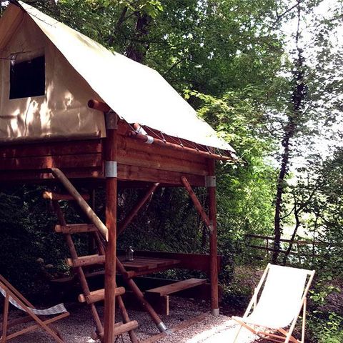 UNIEKE ACCOMMODATIE 2 personen - Bivakhut op palen onder de bomen