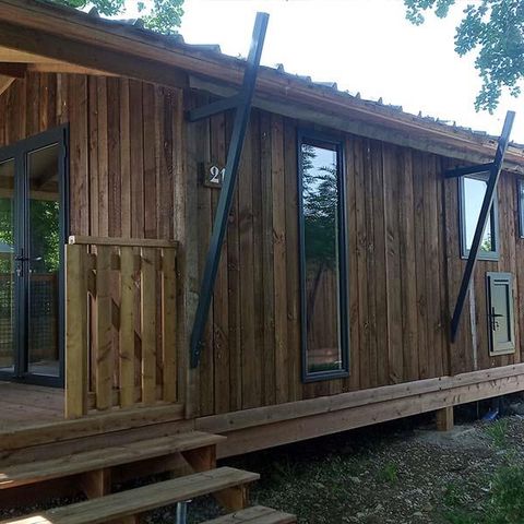 Tente en toile et en bois 5 personnes - Lodge Luxe nature surplombant la rivière avec vue panoramique - climatisé