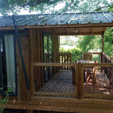 CANVAS AND WOOD TENT 5 people - Luxury nature lodge overlooking the river with panoramic views - air-conditioned