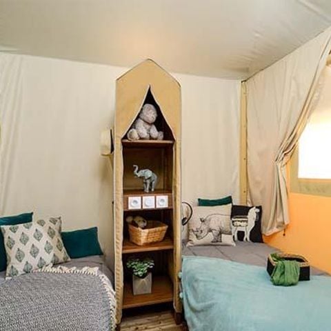 Tente en toile et en bois 5 personnes - Jungle Lodge