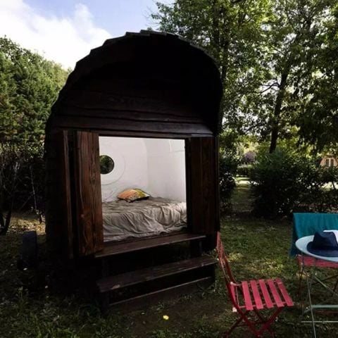 UNUSUAL ACCOMMODATION 2 people - Roulotte Mozart 1 room 2 persons Without sanitary facilities