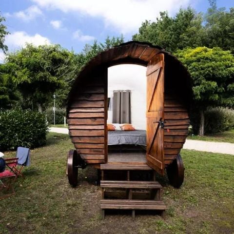 AUßERGEWÖHNLICHE UNTERKUNFT 2 Personen - Van Beethoven 1-Zimmer-Wohnwagen 2 Personen Ohne Sanitäranlagen