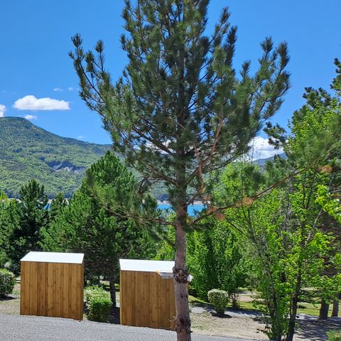 PLOT - Private toilets