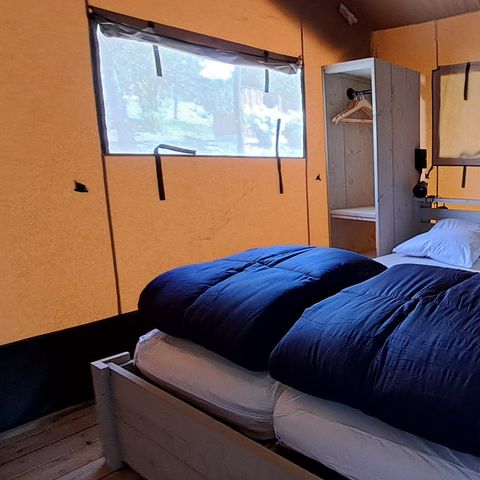 Tente en toile et en bois 6 personnes - Tente Lodge Prestige Plus - 2 chambres - 1SDB - 35m²