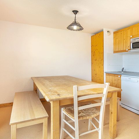 APPARTEMENT 6 personen - 3-kamer appartement met slaapgedeelte voor 6 personen