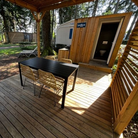 EMPLACEMENT - Emplacement Luxe Plus - Sanitaire individuel + Terrasse