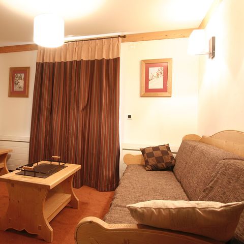 Apartment 8 persons - 4 room cabin for 8 persons PMR