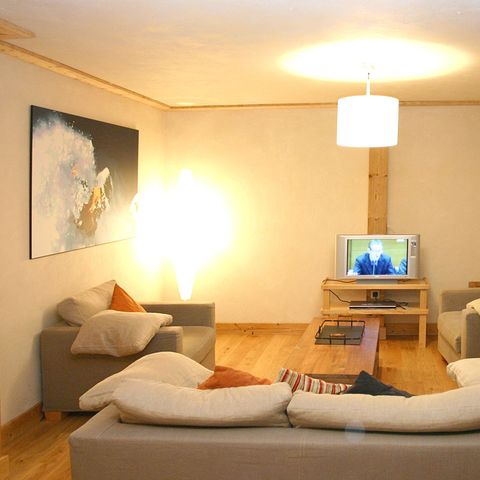 APARTEMENTO 6 personas - 4 habitaciones 6 personas