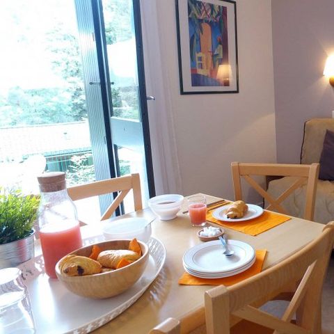 COUNTRY HOUSE 6 people