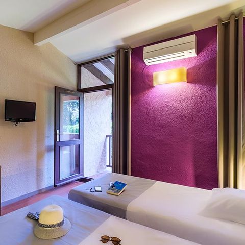 BUNGALOW 5 persone - ESSENZIALE 2P5E