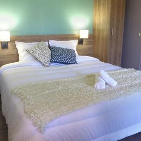 APPARTEMENT 2 personen - 2-kamerappartement met tweepersoonsbed