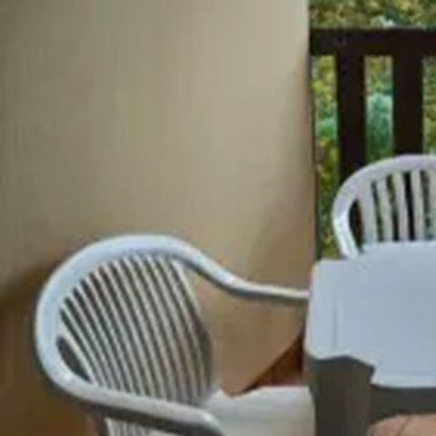 Apartment 4 persons - 3-room flat