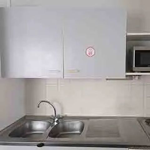 Apartment 4 persons - 3-room flat