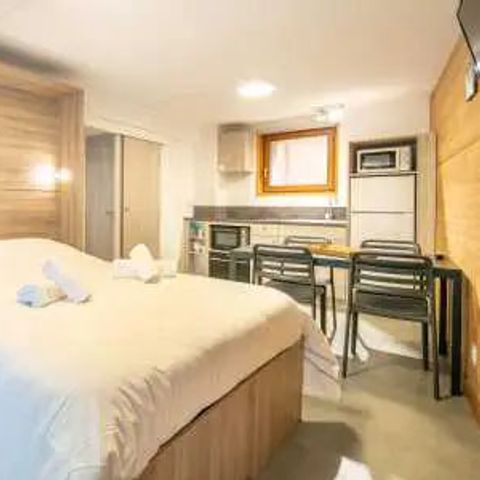 Apartement 4 Personen - "Etage" - Empfang Babybett unmöglich- 2 Zimmer 4pers