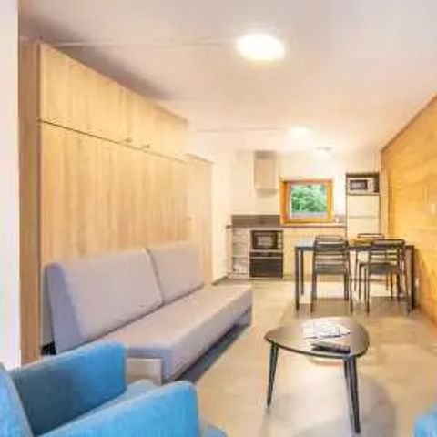 Apartment 5 persons - "Renovated Floor" - 2 Rooms