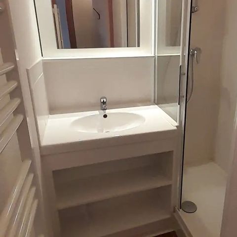 APARTMENT 5 people - 2-room "Duplex and balcony" flat
