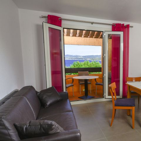 APARTEMENTO 6 personas - " Terraza 2 habitaciones