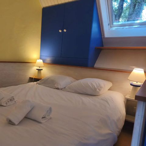 LANDHUIS 5 personen - 3 stuks