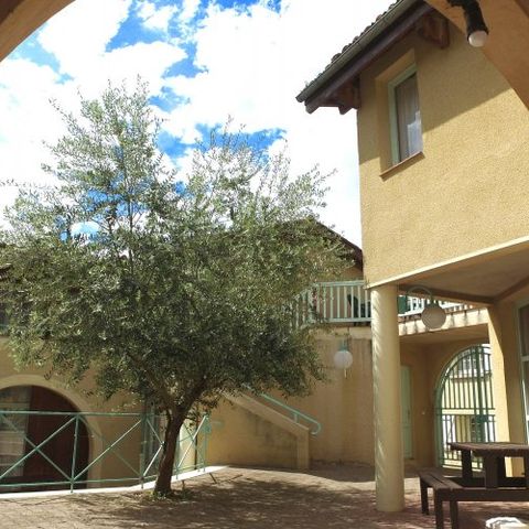 Apartment 5 persons - 3-room flat