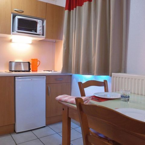 APPARTAMENTO 6 persone - 3 Camere 6 pers