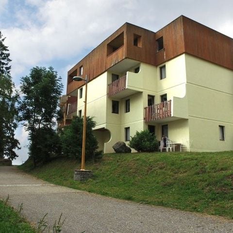 VVF Villages - Le Massif de Belledonne - Les-Sept-Laux - Camping Isère - Image N°2