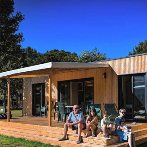 LODGE 4 persone - Lodge Serenity 33,9 m² - 2 camere da letto + 2 bagni + terrazza + TV