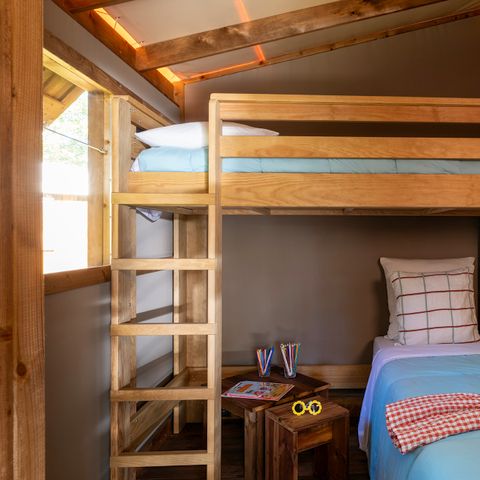 CANVAS AND WOOD TENT 4 people - Cosy Glamping, 2bed, 1bath