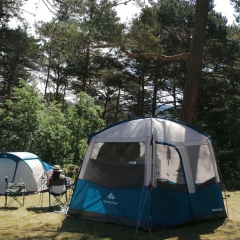 STAANPLAATS - PARCELA TIENDA