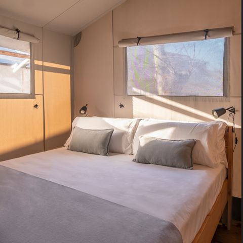 Canvas and wooden tent 2 persons - LODGE FAMILY PLUS