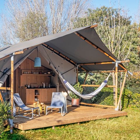 Canvas and wooden tent 2 persons - LODGE FAMILY