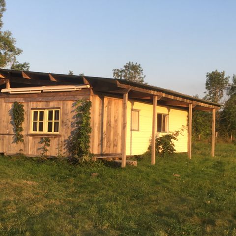 Mobile home 4 persons - price included for 4 participants