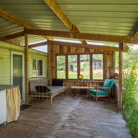 Mobile home 7 persons - price included for 4 participants