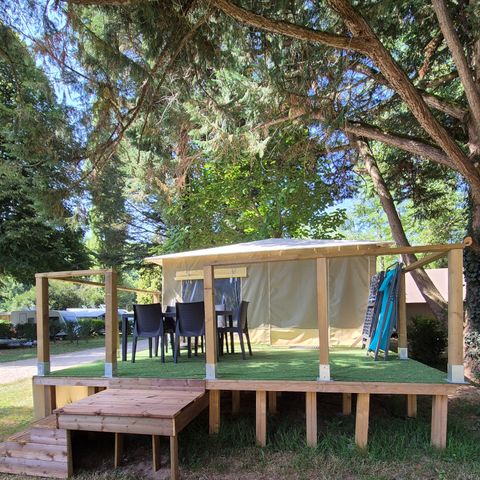 BungalowTent 5 personen - zonder sanitaire voorzieningen