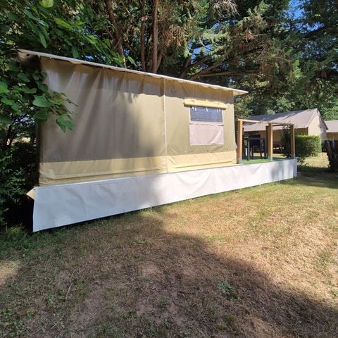 Bungalowtent 5 personen - zonder sanitaire voorzieningen