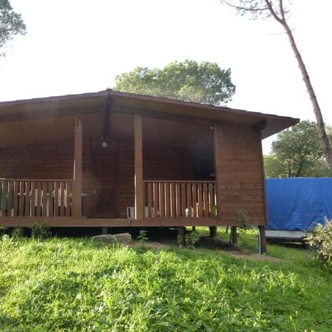 BUNGALOW 6 personnes - en bois 4+2 42 m²