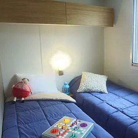 BUNGALOW 6 personnes - "Accueil lit bébé impossible" 4 Pièces 6 pers