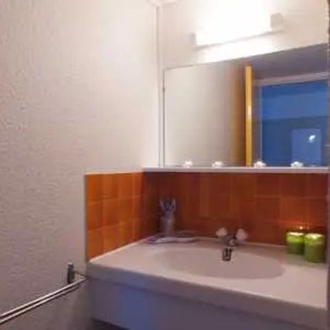 Apartment 6 persons - Flat "Le Port Rez-de-jardin" 3 rooms