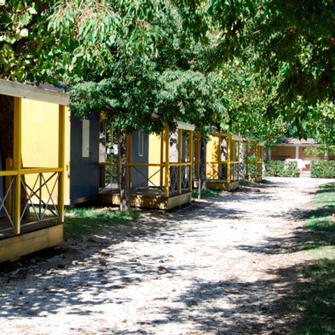 MOBILHOME 4 personas - ALBERGUE CONFORT PERRO