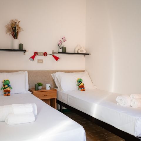 APPARTEMENT 4 personen - driedelige standaard