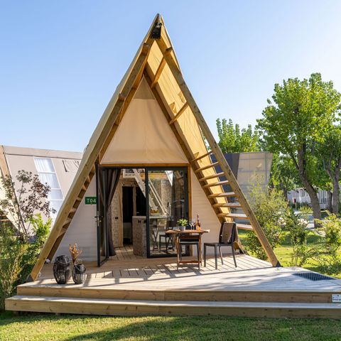 TENT 4 people - Luxury Air Lodge Glamping Pets Not Allowed